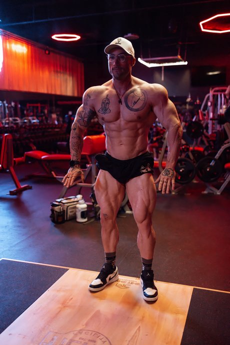 Garrett Firestone erwachsene erotische bilder