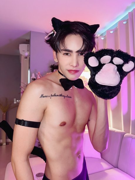 CHANNEL POP schauspielerin sexy galerien