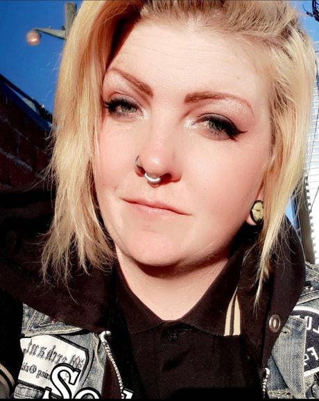 Dana G schöne heiße foto