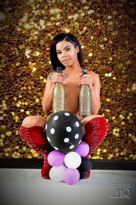 Big clit schöne nette bilder