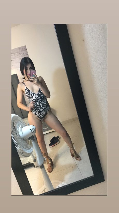 Samantha turnert top perfekte archiv