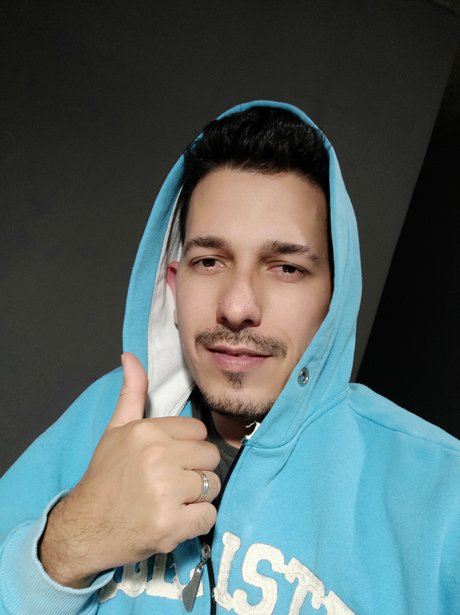 Ragner Lemos porno perfekte bild