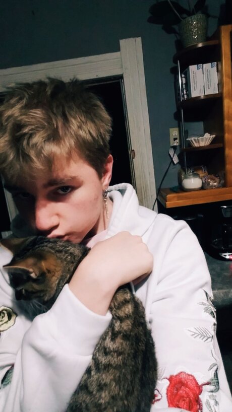 Prince Fagboi kostenlose porno foto