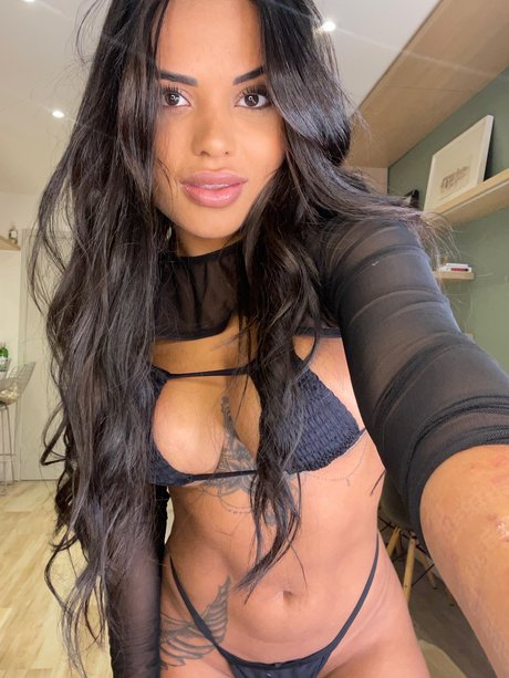 Geovanna Paes sexy pornostar bilder