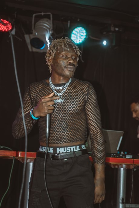 TshombeGreat_ xxx schöne galerien