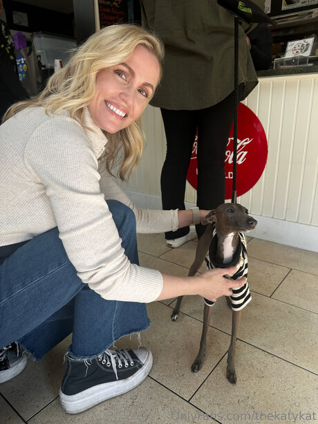 _Katy Kat_ heiße bild