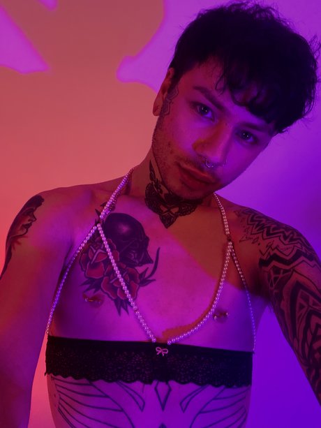 Oliver Prince sex foto