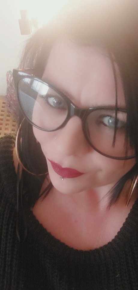 Nikki Bozz pornostar akt galerien