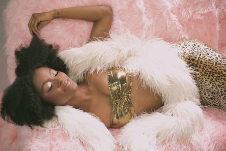 Mx Synamin Vixen Mxen_ erwachsene perfekte foto