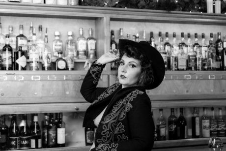 Jocelyne Harmony sexy porno fotos