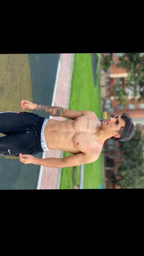 Santiago Quevedo top sex bild