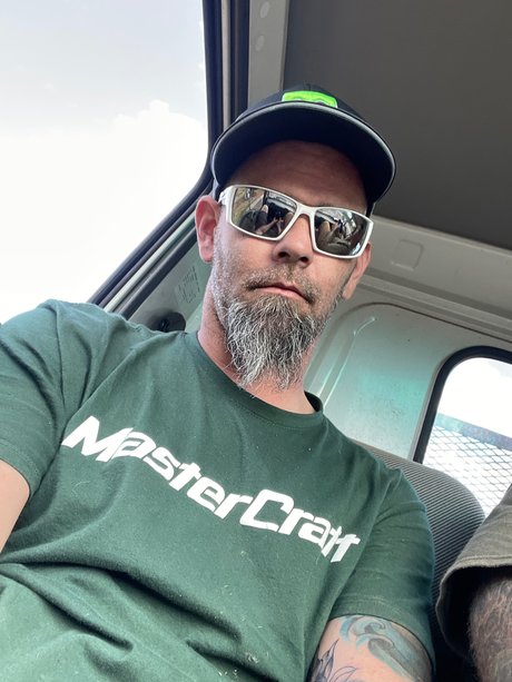 Bruce Tampa freie nackten bilder