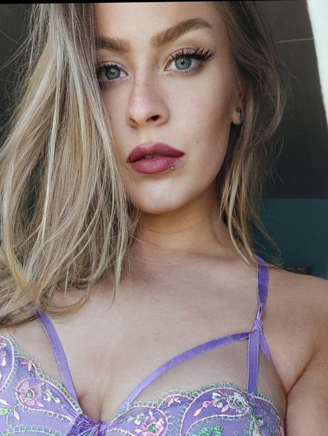 Miss Cece kostenlose hübsche galerien