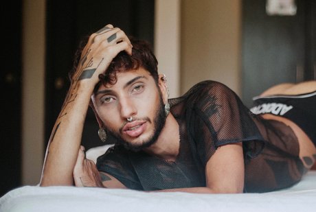 Shalon Txai porno nackte foto