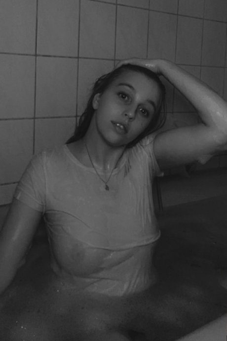 u189980474 schauspielerin erwachsene galerie