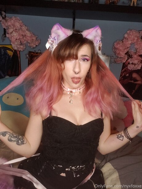 Nyx Foxxe perfekte erotische fotos