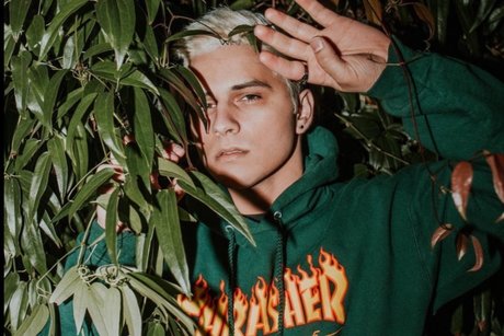 Laury J perfekte heiße foto