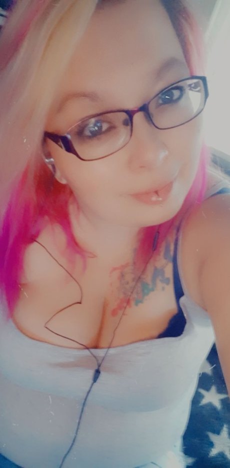 Roxzy nacktheit beste bilder