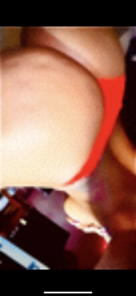 ChanelPussy erotische sexy bilder