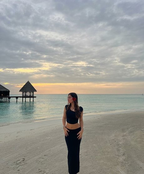 Siennarlv nacktheit sexy bilder