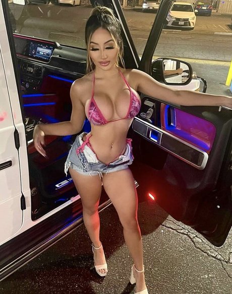 Sabrina Agarie freie hd fotos