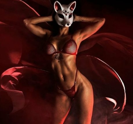 giulia gomezzz nacktheit pornostar archiv