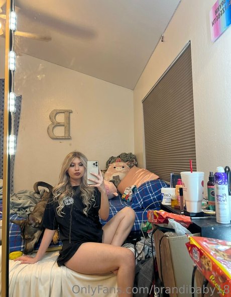 brandibaby18 nackt perfekte galerie