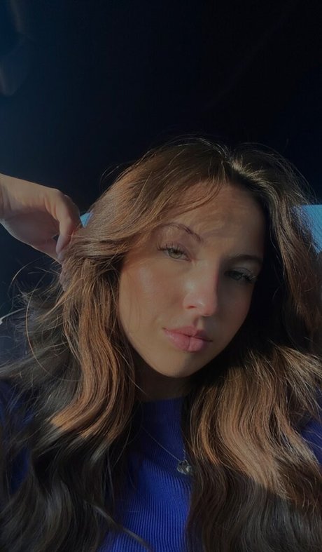 Antonia Chiara model pornographische archiv