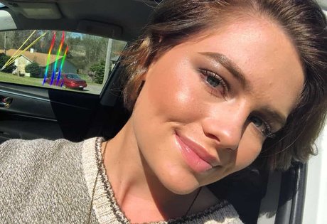 Hallie Clark porno heiße galerie