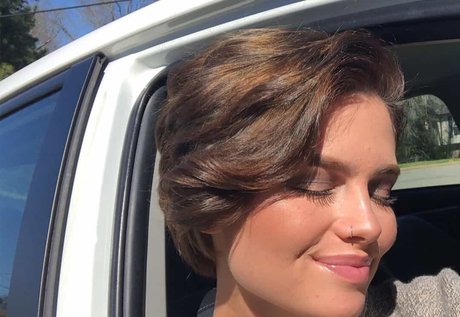 Hallie Clark xxx erotische foto