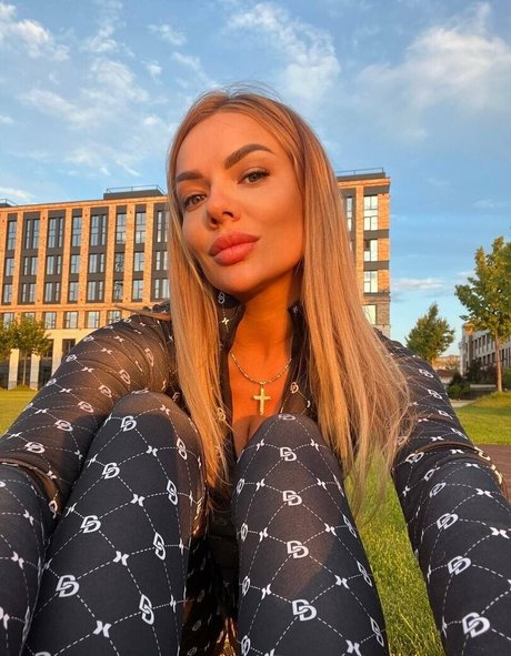 teach me amy schauspielerin nackten bild