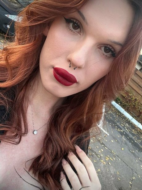 milana ts kostenlose sexy bilder