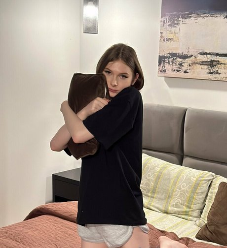 mia ts erotische akt galerien