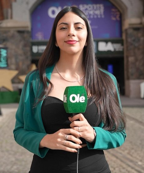 Valentina Kavata model erwachsene bild