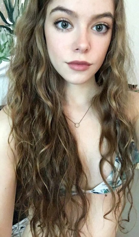 Rose Castella hd nacktheit galerie