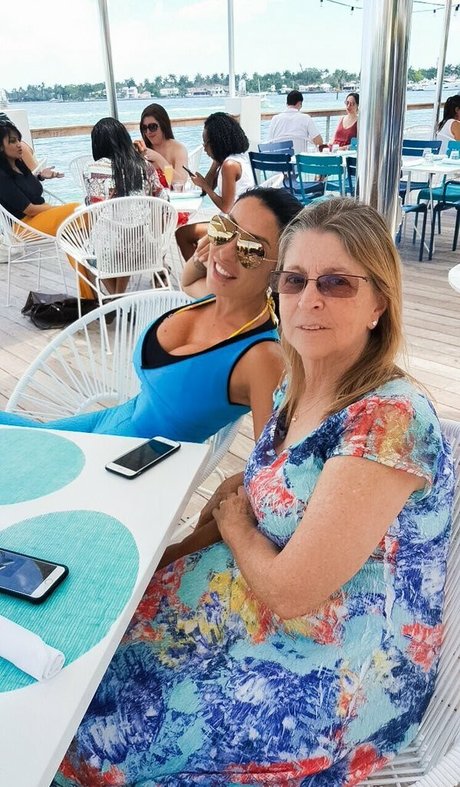 riesiger dildo nur fans schöne sex archiv