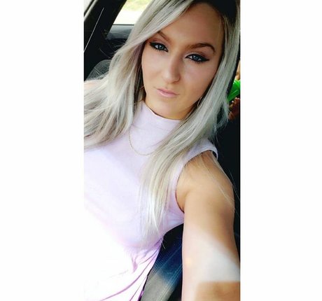 Destiny Marie hd porno fotos