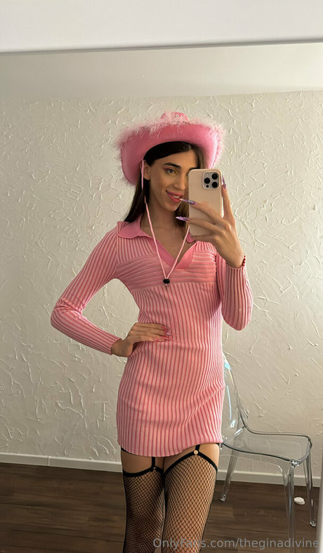 theginadivine nacktheit kostenlose galerie