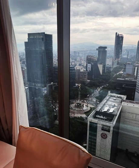 sophiahanvold perfekte nackt bild