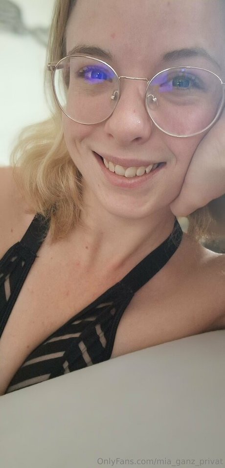 mia ganz privat kostenlose erwachsene archiv