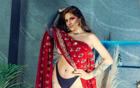 cori paige sexy nackte galerie