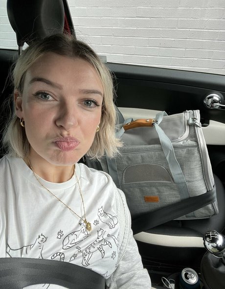 Emmalition schauspielerin sexy archiv