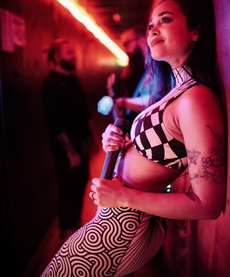 Melissa Bonny model nackte archiv