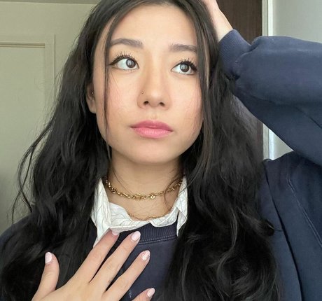 Angelina Kim nackt top galerie