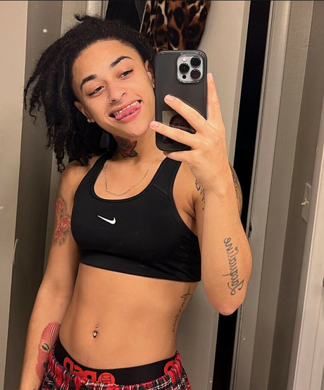 Treasure Osiria porno schöne foto