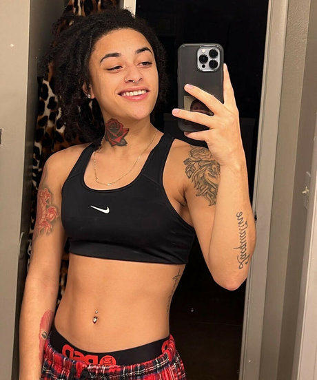 Treasure Osiria sexy pornostar bild