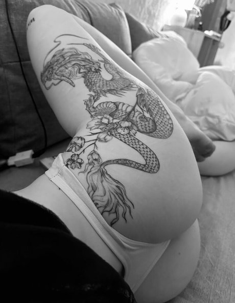 lizzy blaze xxx akt foto