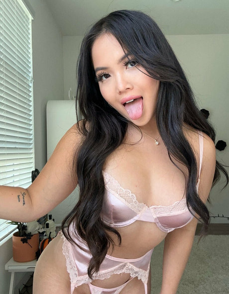 willow west freie erotische fotos