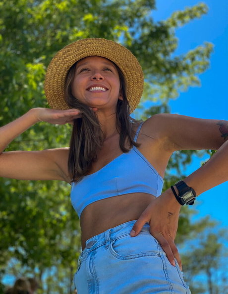 Nikita Crump schauspielerin schöne bilder