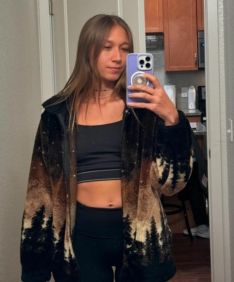 Nikita Crump hübsche perfekte bild